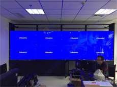 重庆市綦江区市民服务中心大屏幕项目：艾维图55寸液晶拼接屏